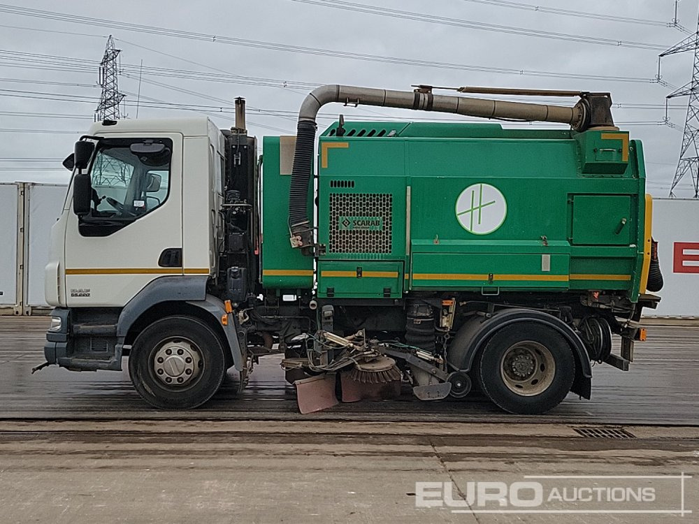 2013 DAF 55.220 - Veegwagen: afbeelding 2 2013 DAF 55.220 - Veegwagen: afbeelding 2