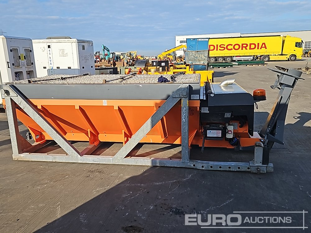 2015 Epoke S2400ESR - Zout/ Zandstrooier: afbeelding 4 2015 Epoke S2400ESR - Zout/ Zandstrooier: afbeelding 4