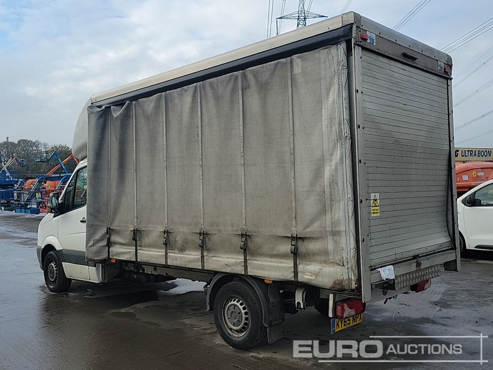 2015 Volkswagen Crafter CR35 - Huifzeil bedrijfswagen: afbeelding 3 2015 Volkswagen Crafter CR35 - Huifzeil bedrijfswagen: afbeelding 3