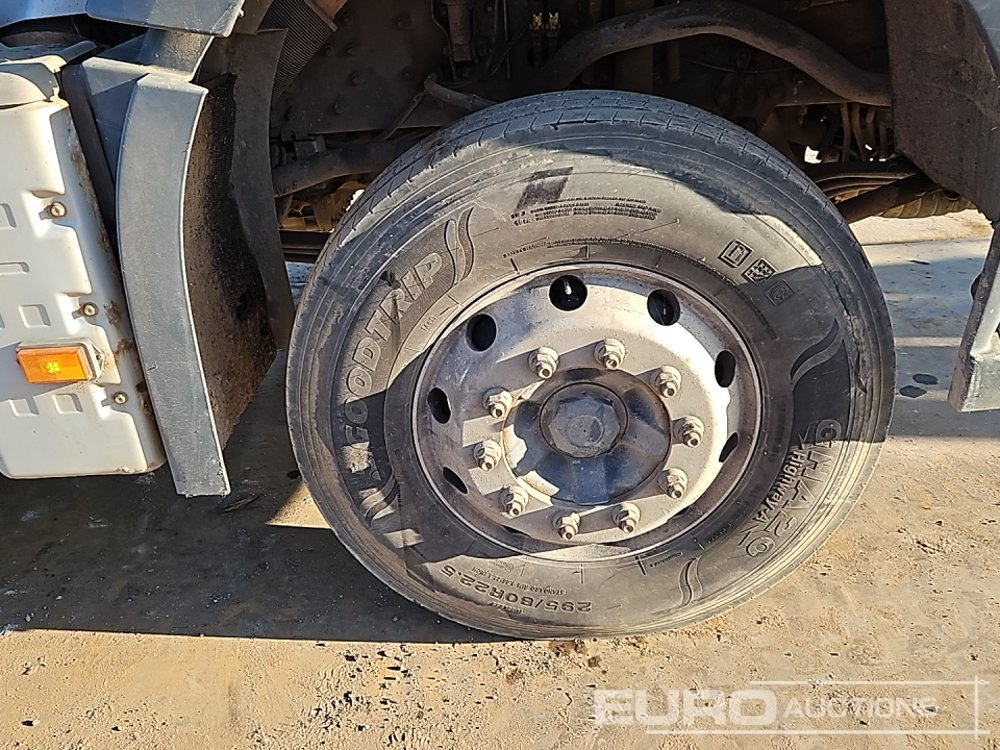 Kipper vrachtwagen 2015 Volvo FMX410: afbeelding 16