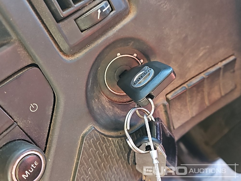 Kipper vrachtwagen 2015 Volvo FMX410: afbeelding 32