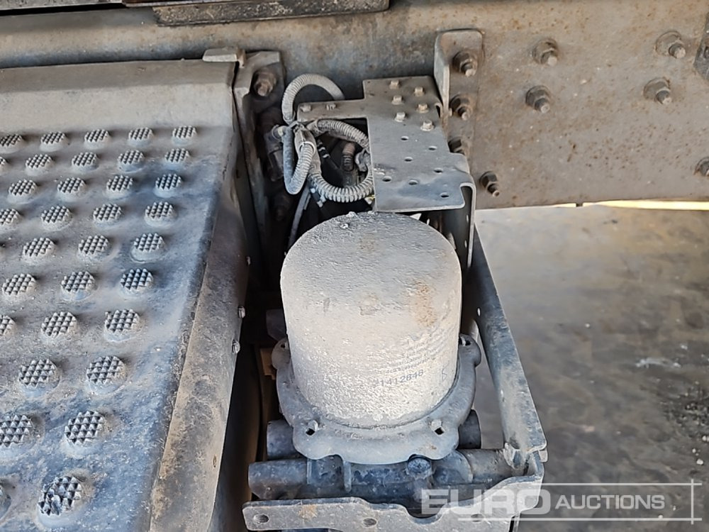 Kipper vrachtwagen 2015 Volvo FMX410: afbeelding 17