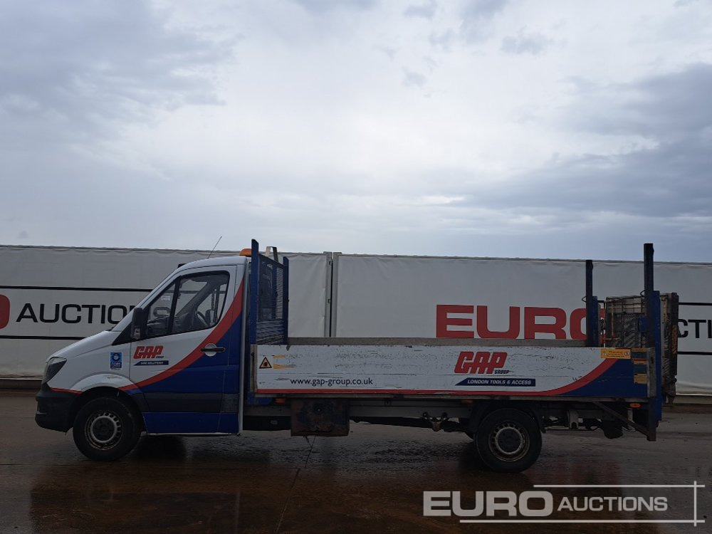 2016 Mercedes Sprinter - Bestelwagen met open laadbak: afbeelding 2 2016 Mercedes Sprinter - Bestelwagen met open laadbak: afbeelding 2