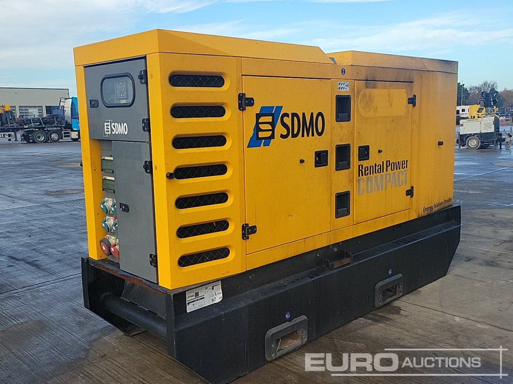 2016 SDMO R220C3 - Industrie generator: afbeelding 1 2016 SDMO R220C3 - Industrie generator: afbeelding 1