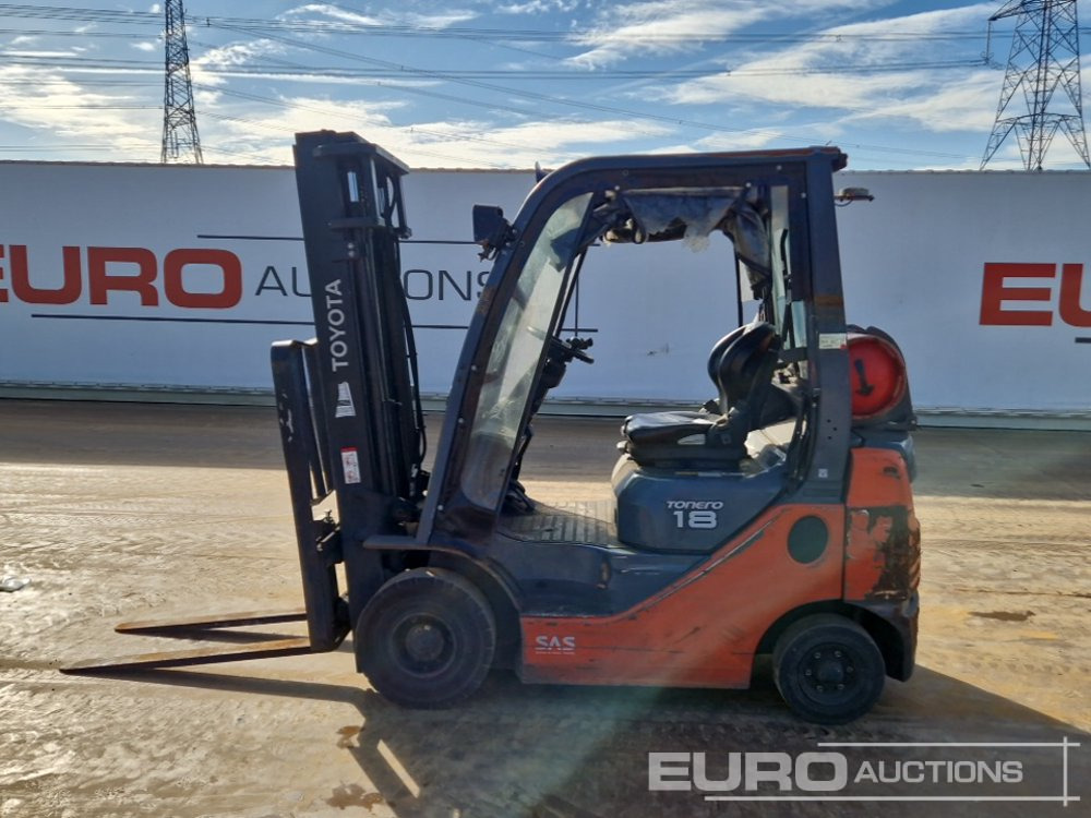 2016 Toyota 02-8FGF18 - Heftruck: afbeelding 2 2016 Toyota 02-8FGF18 - Heftruck: afbeelding 2