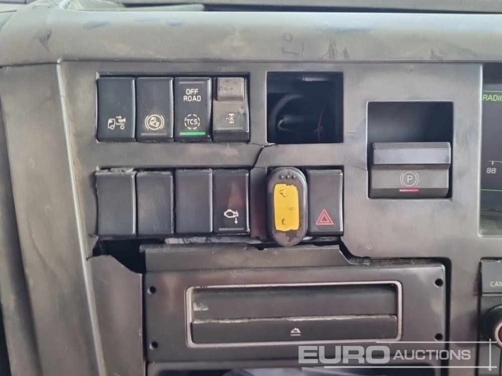 Kipper vrachtwagen 2016 Volvo FM410: afbeelding 38