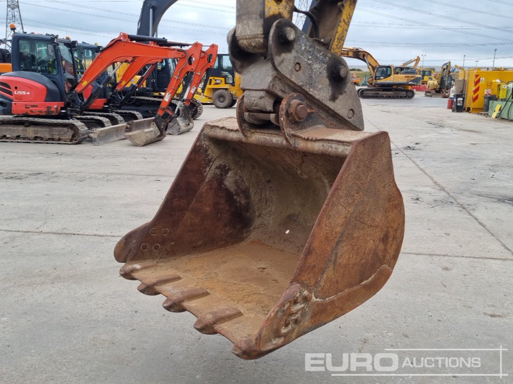 Rupsgraafmachine 2018 JCB JS131LC: afbeelding 30