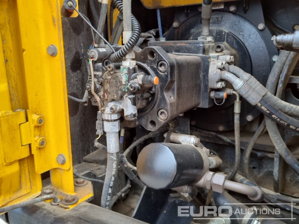 Rupsgraafmachine 2018 JCB JS131LC: afbeelding 42