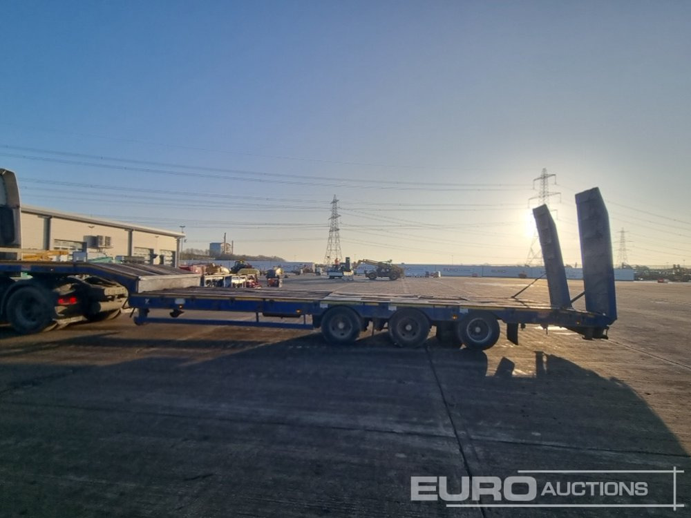 2018 McCauley Tri Axle Step Frame Low Loader Trailer, Out Riggers, Hydraulic Ramps - Dieplader oplegger: afbeelding 2 2018 McCauley Tri Axle Step Frame Low Loader Trailer, Out Riggers, Hydraulic Ramps - Dieplader oplegger: afbeelding 2