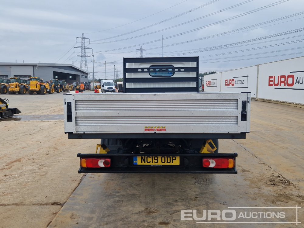 2019 Nissan Cabstar - Bestelwagen met open laadbak: afbeelding 4 2019 Nissan Cabstar - Bestelwagen met open laadbak: afbeelding 4
