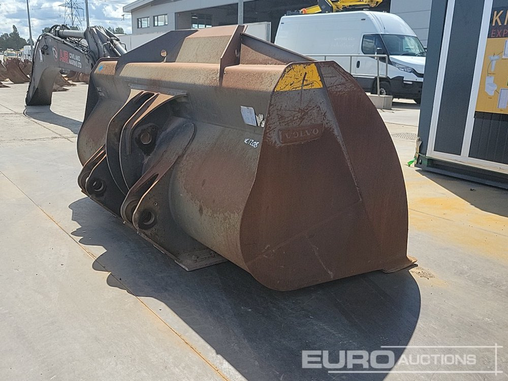 2019 Volvo 126" Loading Bucket to suit Wheeled Loader - Bak: afbeelding 5 2019 Volvo 126" Loading Bucket to suit Wheeled Loader - Bak: afbeelding 5