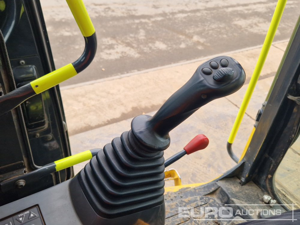 Rupsgraafmachine 2021 Komatsu PC228USLC-11EO: afbeelding 27