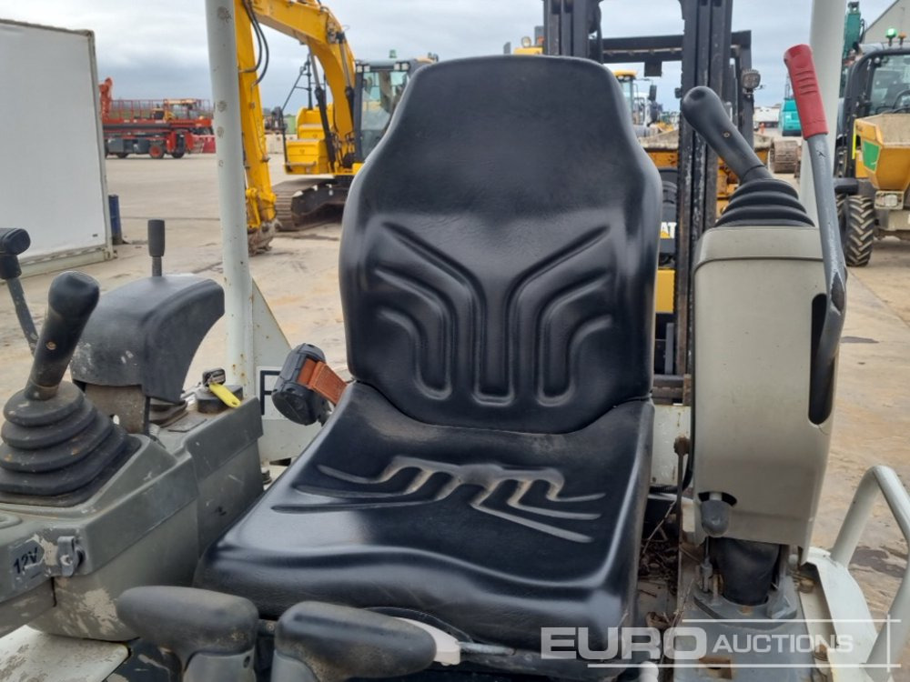 Minigraafmachine 2021 Takeuchi TB217R: afbeelding 38 Minigraafmachine 2021 Takeuchi TB217R: afbeelding 38
