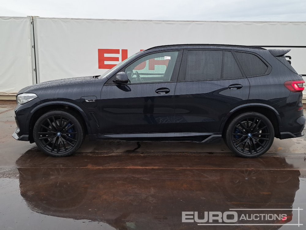 2022 BMW X5 45E M-Sport - SUV: afbeelding 2 2022 BMW X5 45E M-Sport - SUV: afbeelding 2