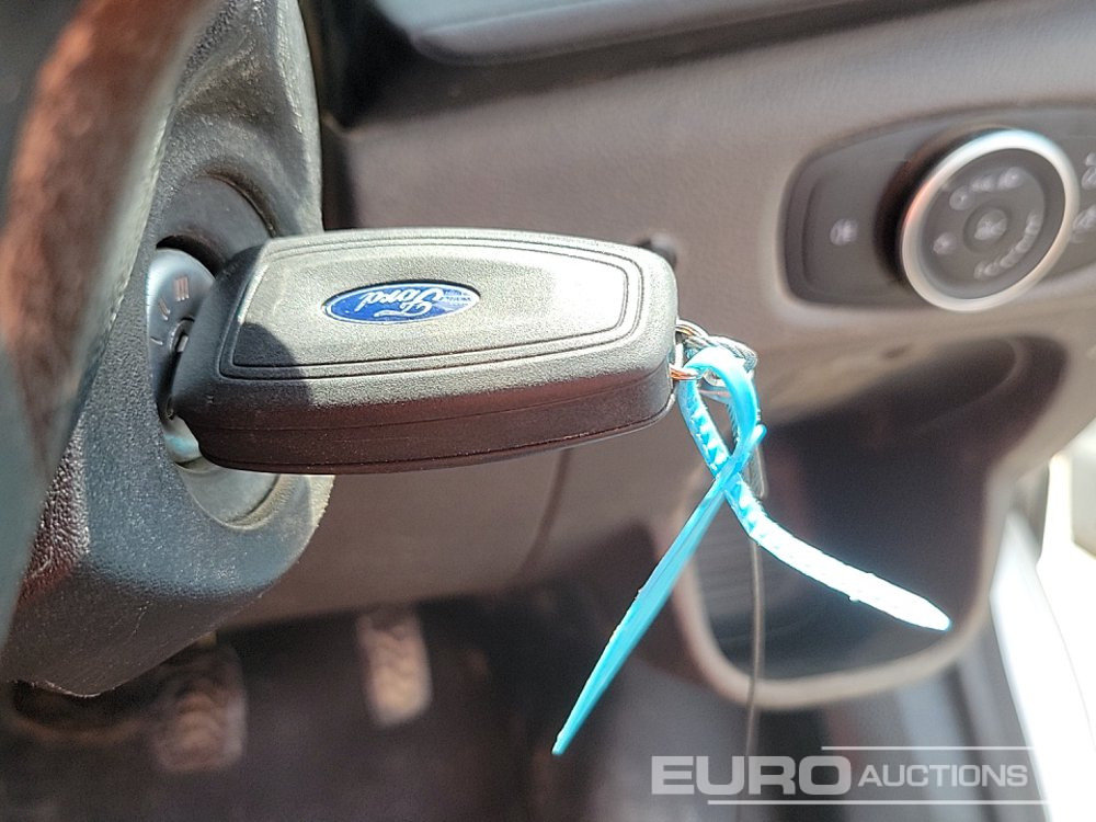 Kipper bestelwagen 2022 Ford Transit 350: afbeelding 42