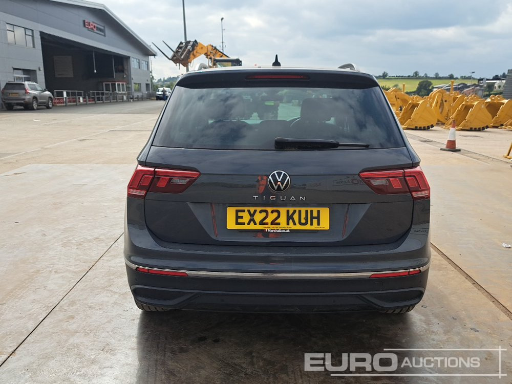 2022 Volkswagen Tiguan - SUV: afbeelding 4 2022 Volkswagen Tiguan - SUV: afbeelding 4