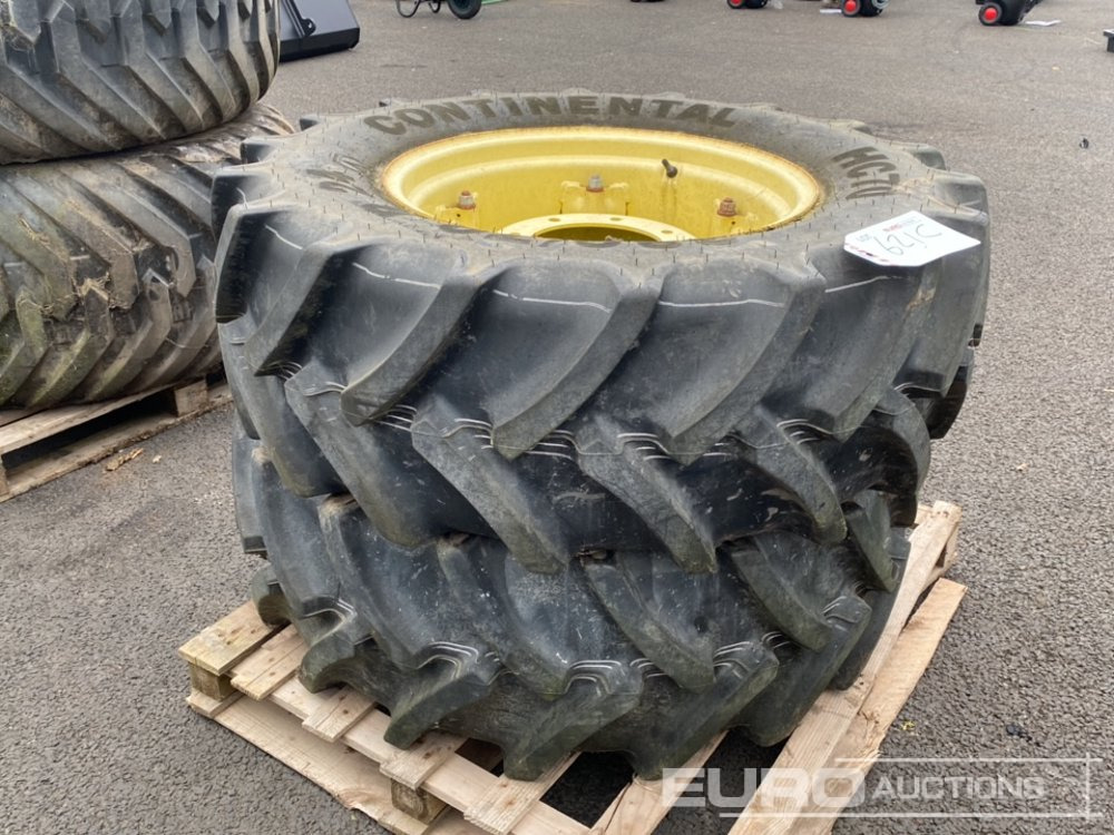 380/70R24 Continental Tyre & Rim (2 of) - Band: afbeelding 3 380/70R24 Continental Tyre & Rim (2 of) - Band: afbeelding 3