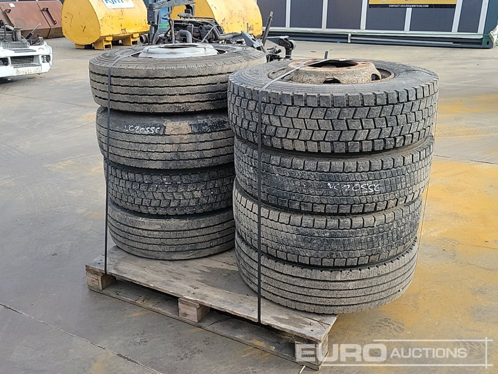 9.5R17.5 Tyre & Rim (4 of), 225/75R17.5 Tyre & Rim - Band: afbeelding 4 9.5R17.5 Tyre & Rim (4 of), 225/75R17.5 Tyre & Rim - Band: afbeelding 4