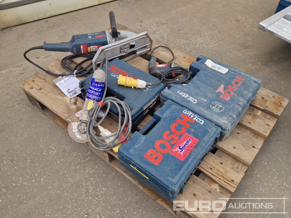 Bosch 110 Volt Grinder (2 of), 110 Volt Screwdriver (3 of), 110 Volt Hammer Drill - Bouwmaterieel: afbeelding 1 Bosch 110 Volt Grinder (2 of), 110 Volt Screwdriver (3 of), 110 Volt Hammer Drill - Bouwmaterieel: afbeelding 1