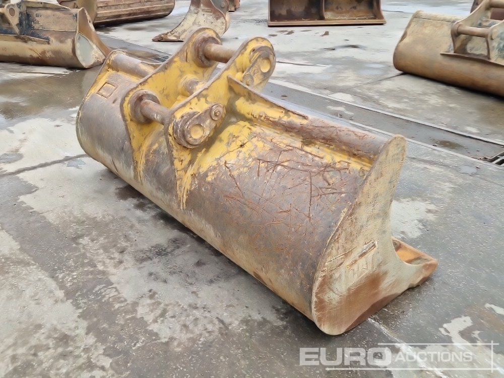 CAT 82" Ditching Bucket 80mm Pin to suit 20 Ton Excavator - Bak: afbeelding 5 CAT 82" Ditching Bucket 80mm Pin to suit 20 Ton Excavator - Bak: afbeelding 5