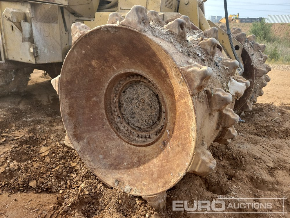Schapenpootwals/ Grondverdichter CAT 836H: afbeelding 12