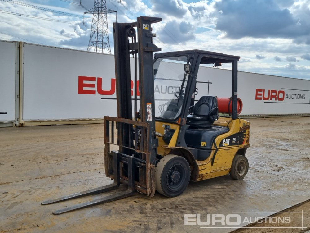 CAT GP25NT - Heftruck: afbeelding 1 CAT GP25NT - Heftruck: afbeelding 1