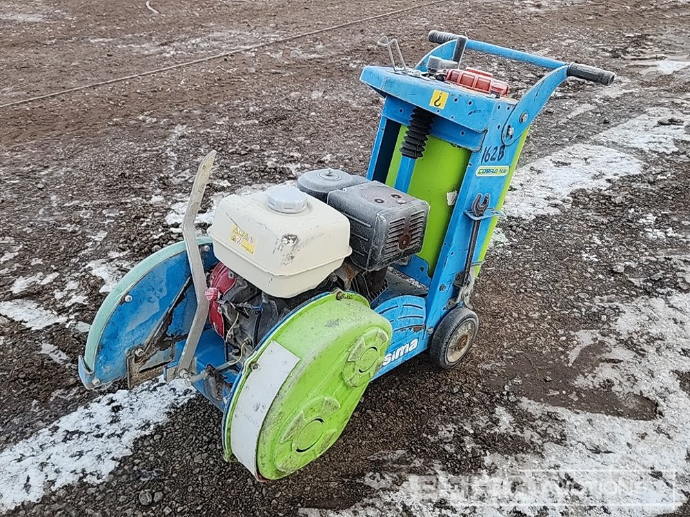 Cobra 45 Petrol Road Saw Honda Engine - Asfaltmachine: afbeelding 1 Cobra 45 Petrol Road Saw Honda Engine - Asfaltmachine: afbeelding 1