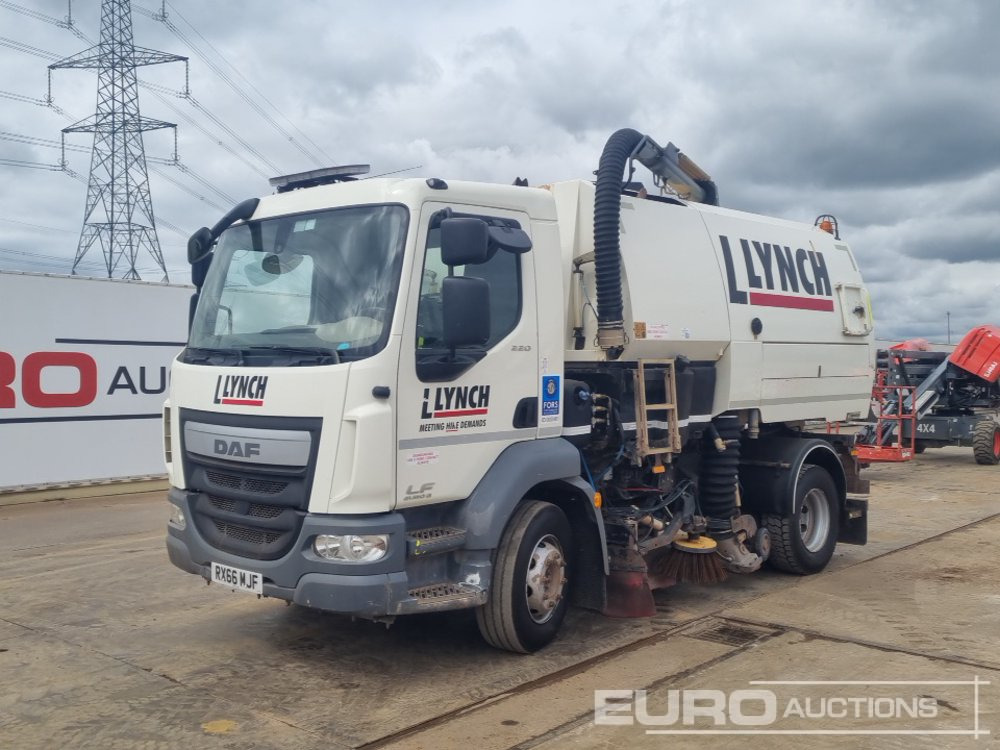 DAF LF220 - Veegwagen: afbeelding 1 DAF LF220 - Veegwagen: afbeelding 1