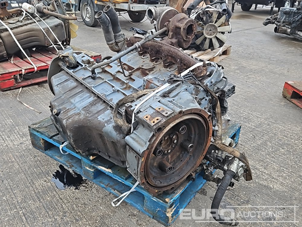 Deutz 6 Cylinder Engine - Motor: afbeelding 5 Deutz 6 Cylinder Engine - Motor: afbeelding 5