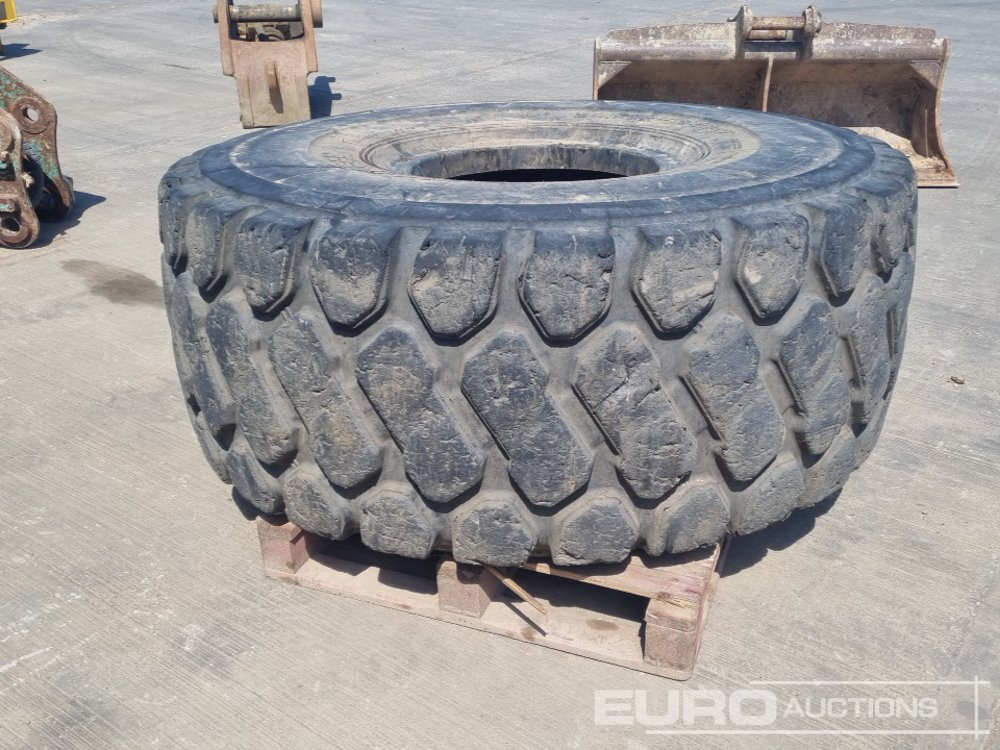 Goodride 875/65R29 Tyre (1 of), Solideal 29.5R25 Tyre (1 of) - Band: afbeelding 5 Goodride 875/65R29 Tyre (1 of), Solideal 29.5R25 Tyre (1 of) - Band: afbeelding 5