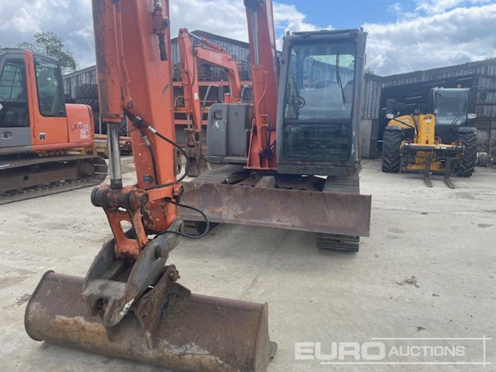 Hitachi ZX70 - Minigraafmachine: afbeelding 1 Hitachi ZX70 - Minigraafmachine: afbeelding 1