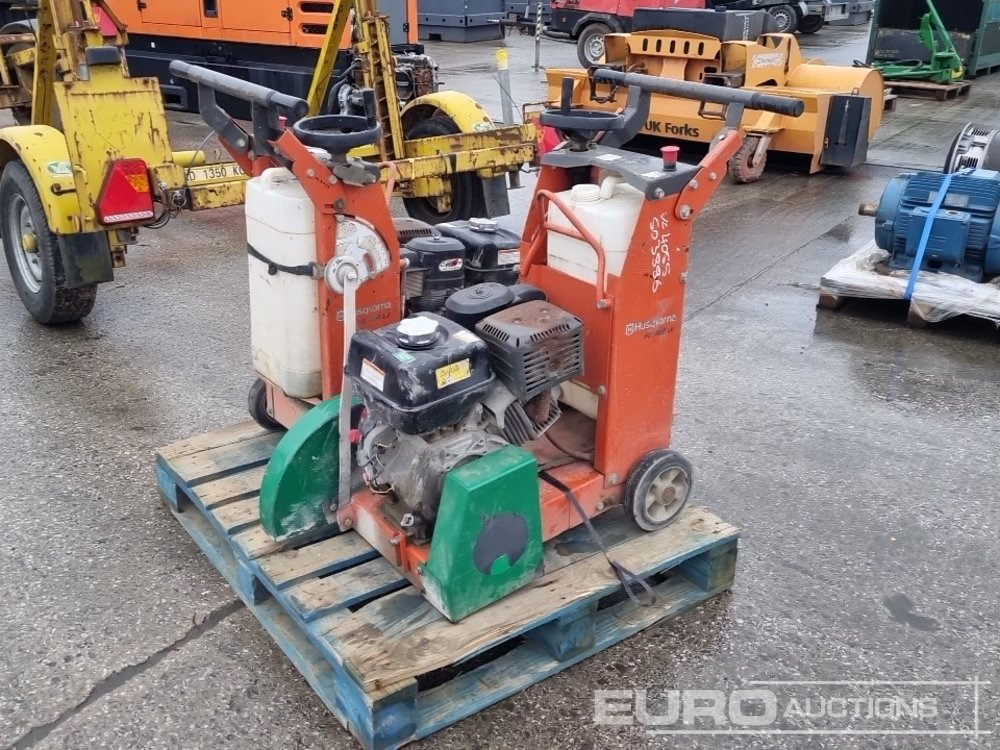 Husqvarna FS400LV - Asfaltmachine: afbeelding 1 Husqvarna FS400LV - Asfaltmachine: afbeelding 1