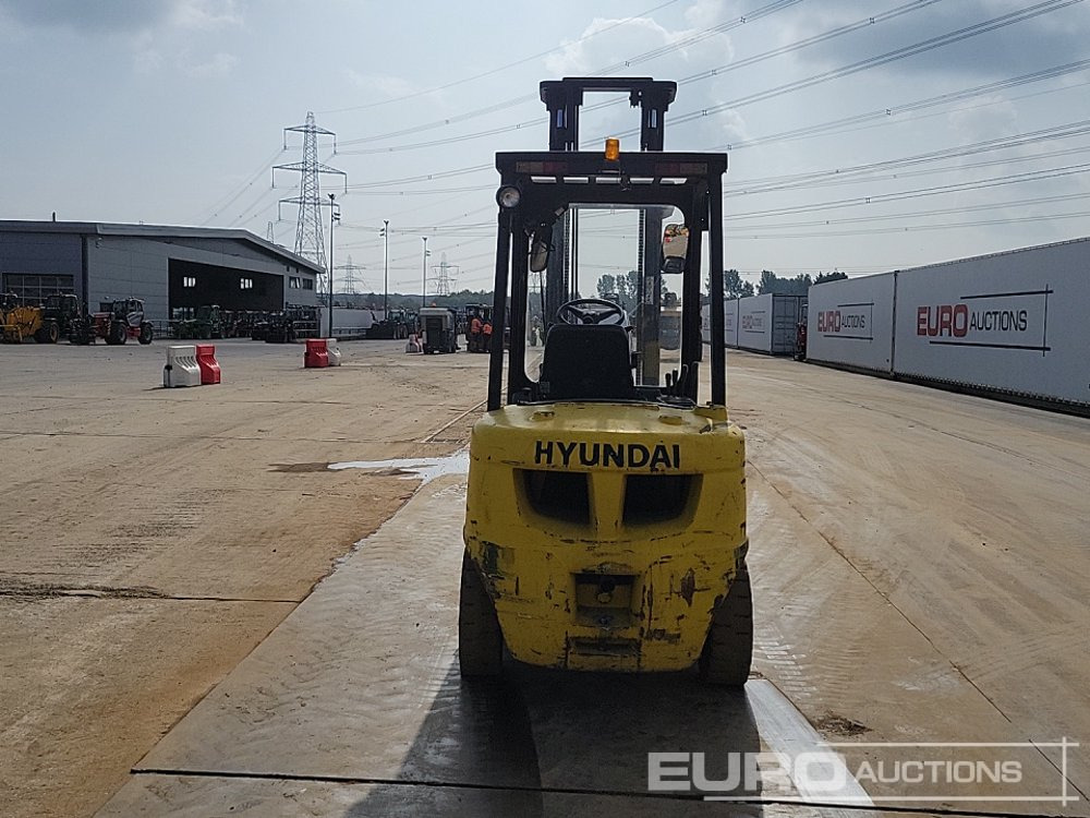 Hyundai 33D-7E - Heftruck: afbeelding 4 Hyundai 33D-7E - Heftruck: afbeelding 4