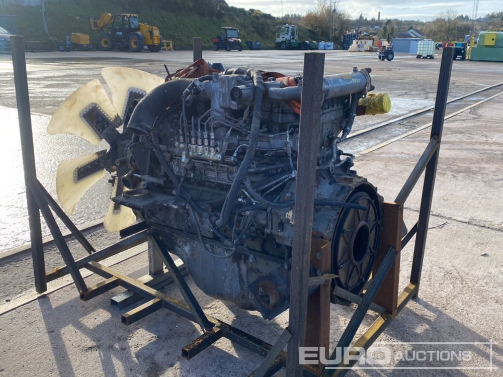 Isuzu AH-6HK1XYSS-01B 6 Cylinder Diesel Engine - Motor: afbeelding 4 Isuzu AH-6HK1XYSS-01B 6 Cylinder Diesel Engine - Motor: afbeelding 4
