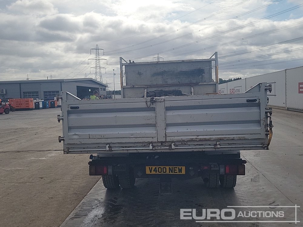 Isuzu N75.190 - Kipper vrachtwagen: afbeelding 4 Isuzu N75.190 - Kipper vrachtwagen: afbeelding 4