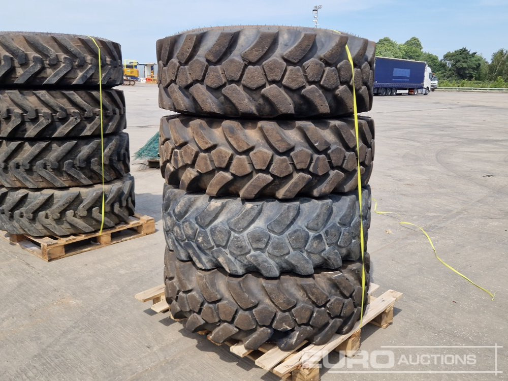 JCB 15.5-25 L-2 Tyre (4 of) - Band: afbeelding 3 JCB 15.5-25 L-2 Tyre (4 of) - Band: afbeelding 3