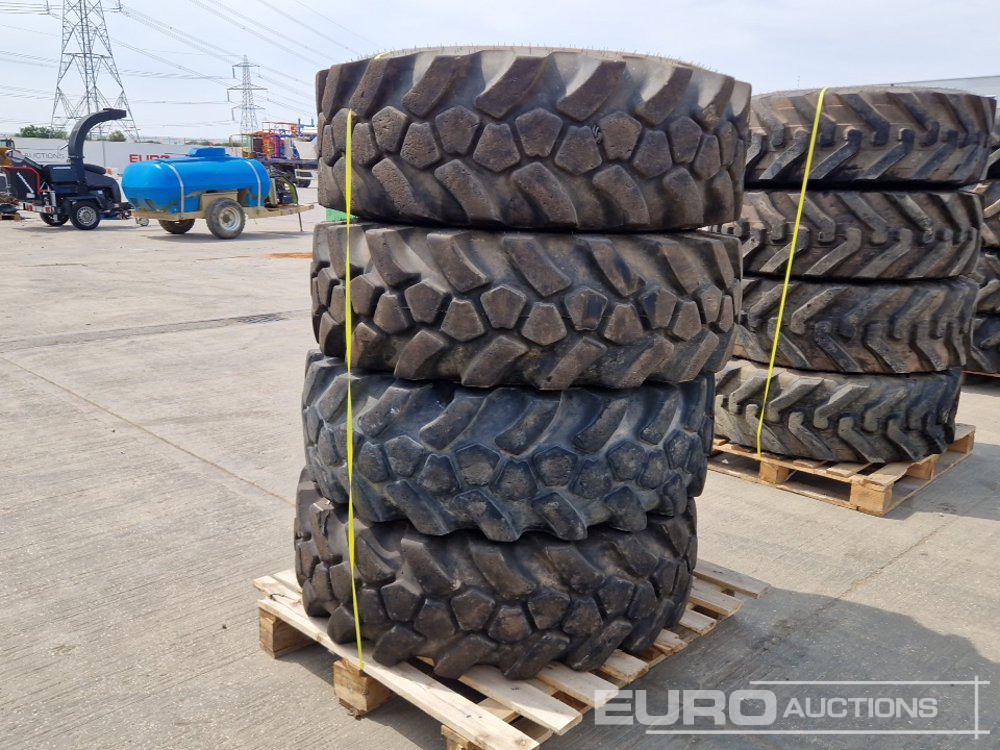 JCB 15.5-25 L-2 Tyre (4 of) - Band: afbeelding 4 JCB 15.5-25 L-2 Tyre (4 of) - Band: afbeelding 4