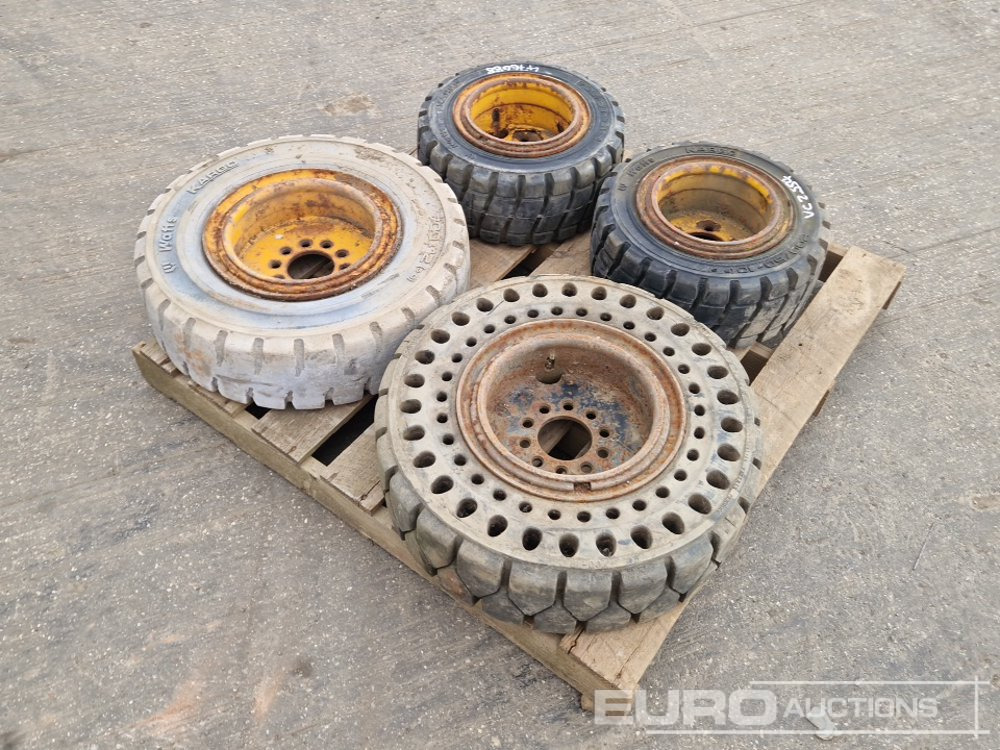 JCB Selection of Tyres to suit Teletruck - Band: afbeelding 5 JCB Selection of Tyres to suit Teletruck - Band: afbeelding 5