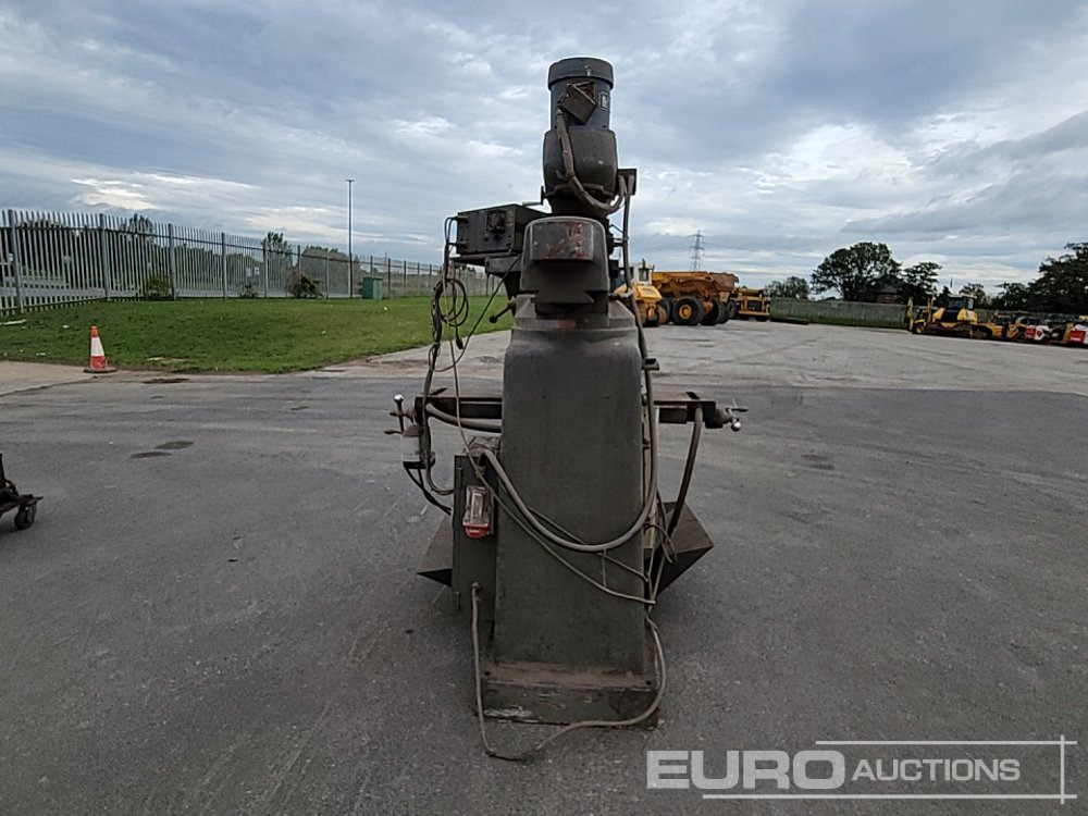 King Rich Industries KRV2000 - Bouwmaterieel: afbeelding 4 King Rich Industries KRV2000 - Bouwmaterieel: afbeelding 4