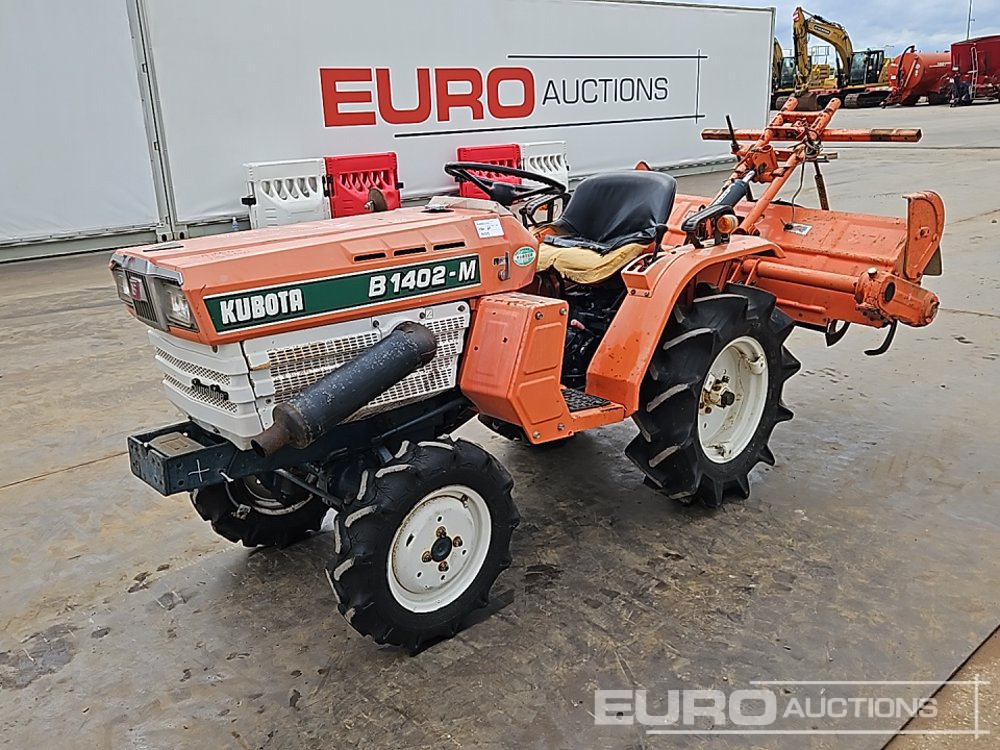Kubota B1402-M - Mini tractor: afbeelding 1 Kubota B1402-M - Mini tractor: afbeelding 1