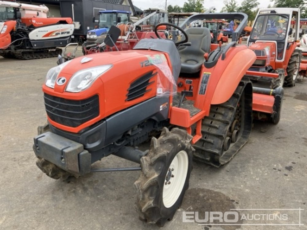 Kubota T265D Half Track Tractor - Mini tractor: afbeelding 2 Kubota T265D Half Track Tractor - Mini tractor: afbeelding 2