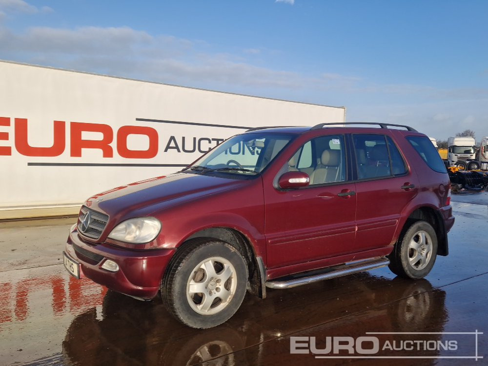 Mercedes ML270 - SUV: afbeelding 1 Mercedes ML270 - SUV: afbeelding 1