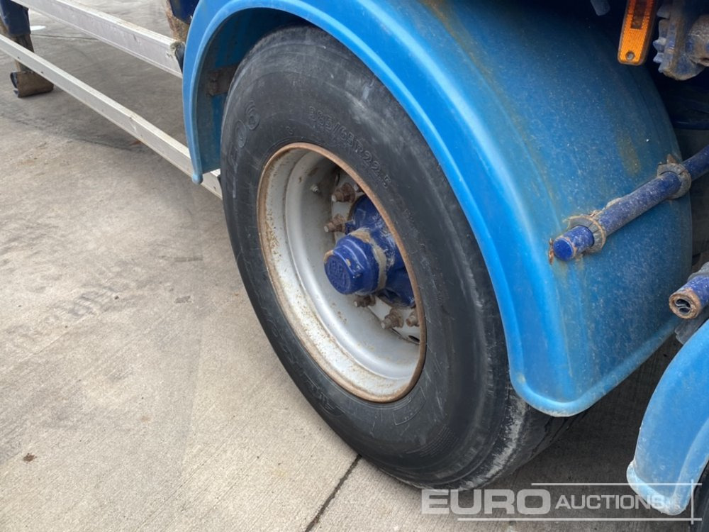 Montracon 45' Tri Axle Flat Trailer, BPW Axles, Goal Post Sockets - Vlakke/ Open oplegger: afbeelding 4 Montracon 45' Tri Axle Flat Trailer, BPW Axles, Goal Post Sockets - Vlakke/ Open oplegger: afbeelding 4