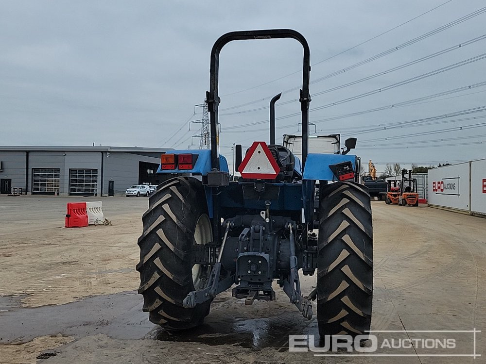 New Holland TS100 - Tractor: afbeelding 4 New Holland TS100 - Tractor: afbeelding 4