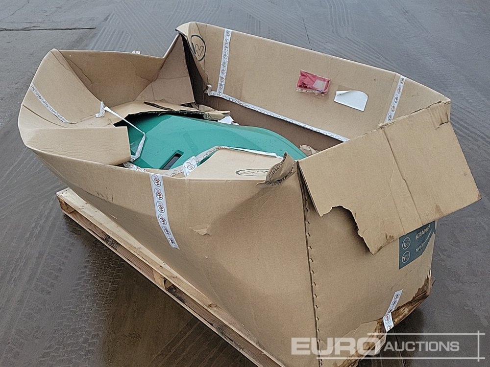 Unused Wacker Neuson Engine Cover - Onderdelen: afbeelding 3 Unused Wacker Neuson Engine Cover - Onderdelen: afbeelding 3