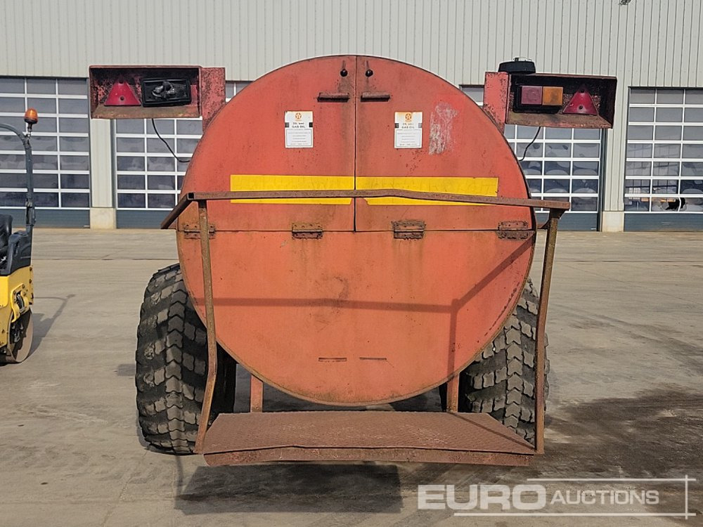 Redrock Single Axle Draw Bar Fuel Bowser, Honda Pump - Opslagtank: afbeelding 4 Redrock Single Axle Draw Bar Fuel Bowser, Honda Pump - Opslagtank: afbeelding 4