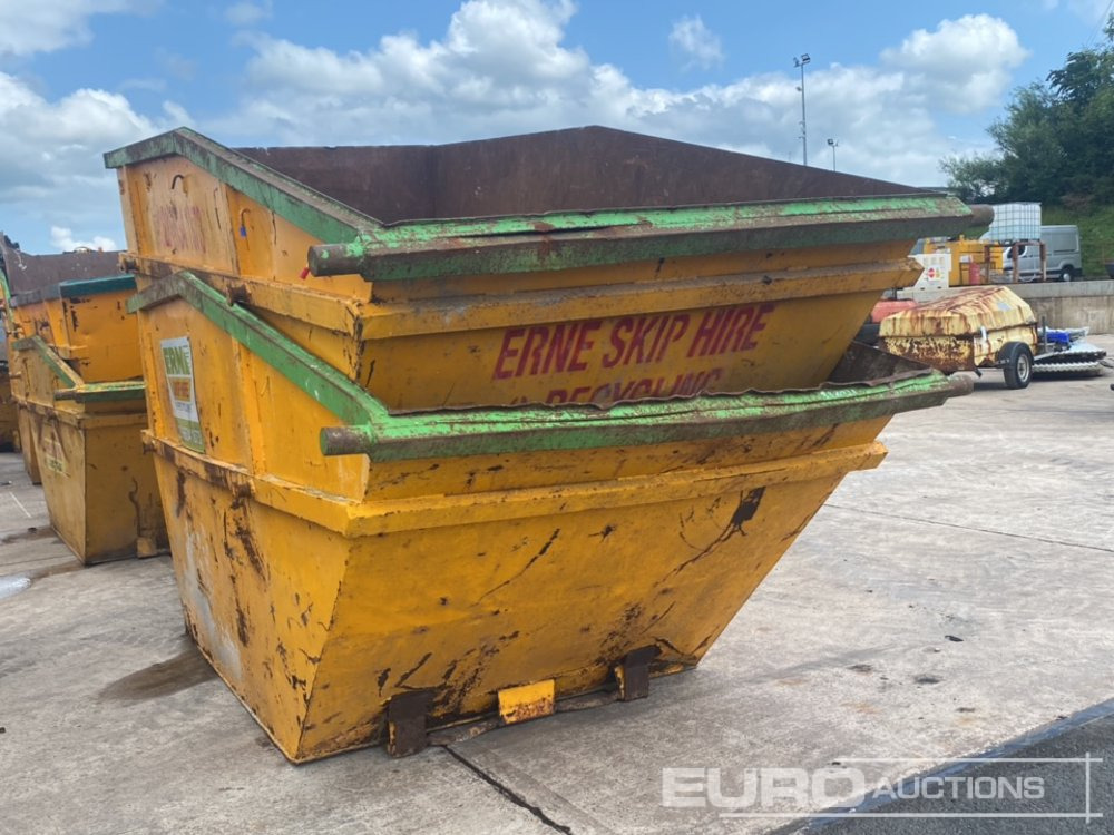 Steel Skip (2 of) - Portaalcontainer: afbeelding 1 Steel Skip (2 of) - Portaalcontainer: afbeelding 1
