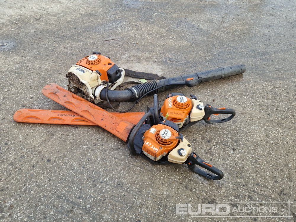 Stihl FS460 C Petrol Strimmer, BR200 Petrol Backpack Leaf Blower, HS82 RC Petrol Hedge Trimmer (2 of) - Bouwmaterieel: afbeelding 4 Stihl FS460 C Petrol Strimmer, BR200 Petrol Backpack Leaf Blower, HS82 RC Petrol Hedge Trimmer (2 of) - Bouwmaterieel: afbeelding 4