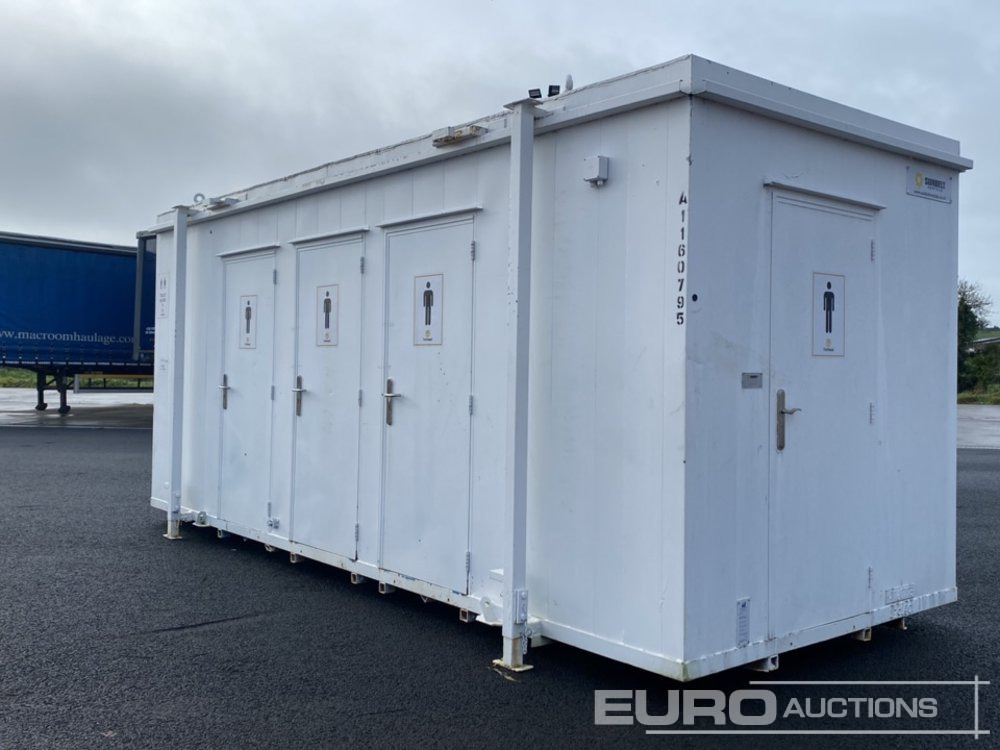 Thurston 20' x 9' Toilet Block (Keys in Office) (Cannot Be Reconsigned) - Zeecontainer: afbeelding 3 Thurston 20' x 9' Toilet Block (Keys in Office) (Cannot Be Reconsigned) - Zeecontainer: afbeelding 3