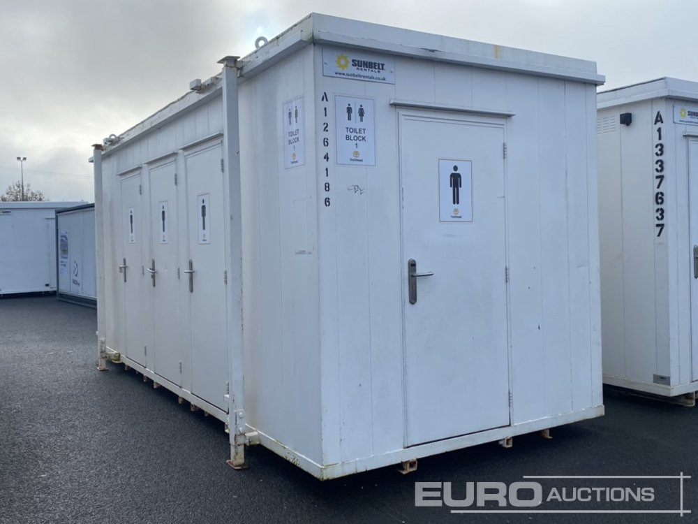 Thurston 20' x 9' Toilet Block (Keys in Office) (Cannot Be Reconsigned) - Zeecontainer: afbeelding 2 Thurston 20' x 9' Toilet Block (Keys in Office) (Cannot Be Reconsigned) - Zeecontainer: afbeelding 2